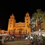 La Casetta Della Rocca * تْشيفالو
